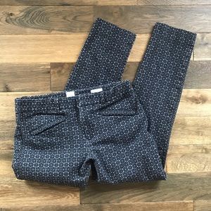 Skinny ankle trouser from Gap. Size 6R